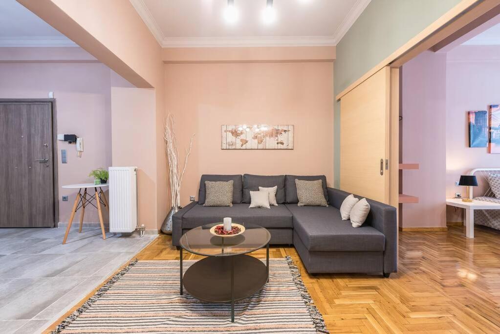 Rest Sleep Repeat By Museum-2 Apartment Атина Екстериор снимка