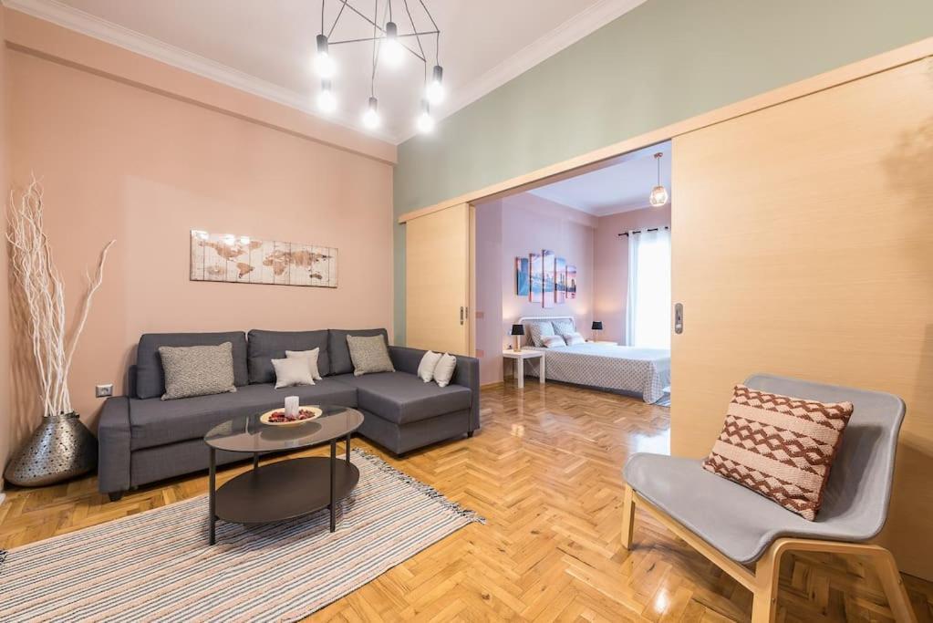 Rest Sleep Repeat By Museum-2 Apartment Атина Екстериор снимка