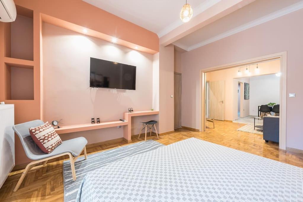 Rest Sleep Repeat By Museum-2 Apartment Атина Екстериор снимка