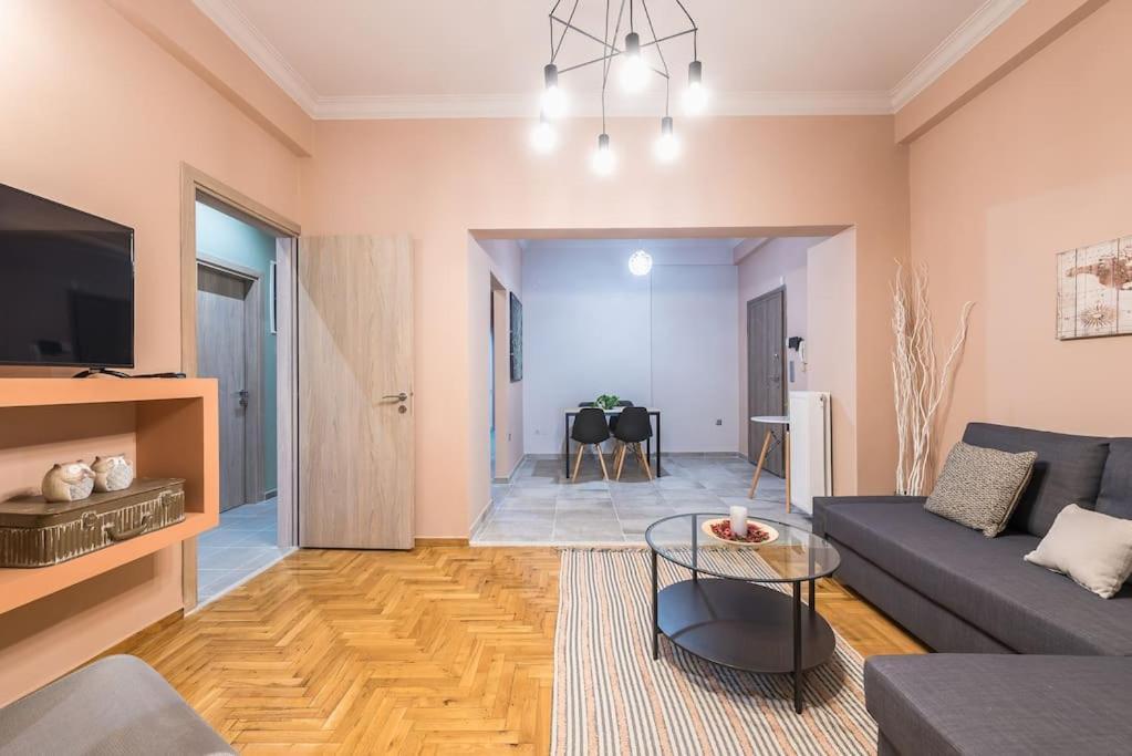 Rest Sleep Repeat By Museum-2 Apartment Атина Екстериор снимка